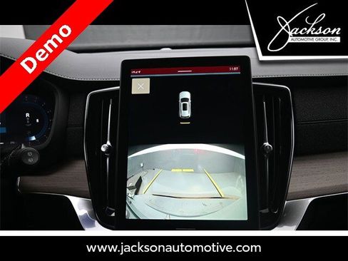 New 2025 Volvo XC90 B5 Core w/ Protection Package image 12
