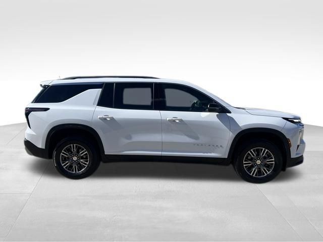 Certified 2025 Chevrolet Traverse LT AWD/4WD image 7