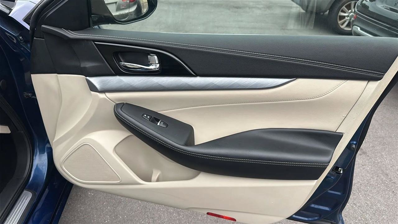 Used 2016 Nissan Maxima 3.5 S FWD image 32