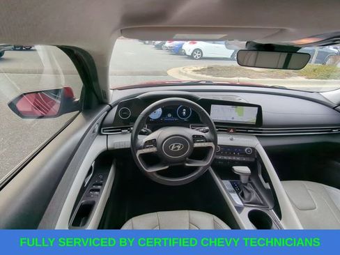 Used 2022 Hyundai Elantra Limited image 41