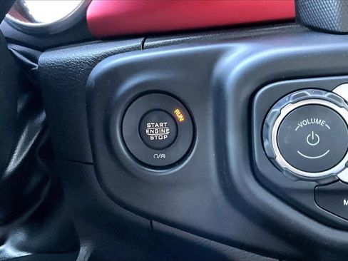 Used 2023 Jeep Wrangler Unlimited Rubicon w/ LED Lighting Group AWD/4WD image 27