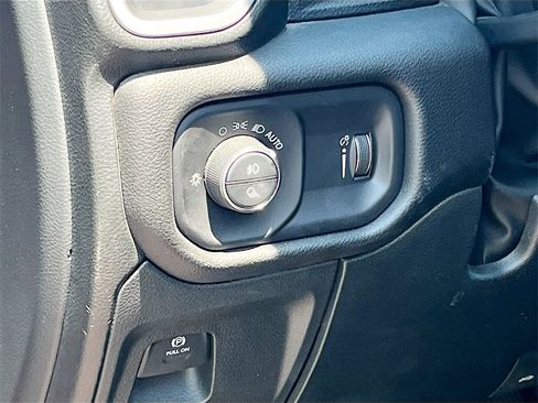 Used 2023 RAM 1500 Big Horn image 10