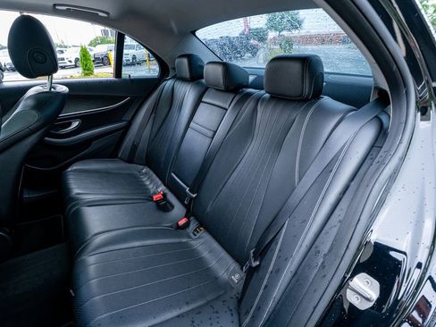 Used 2018 Mercedes-Benz E 300 image 43