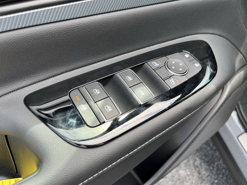 New 2025 Nissan Murano SL image 17