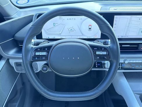 Used 2023 Hyundai Ioniq 6 SEL RWD image 15