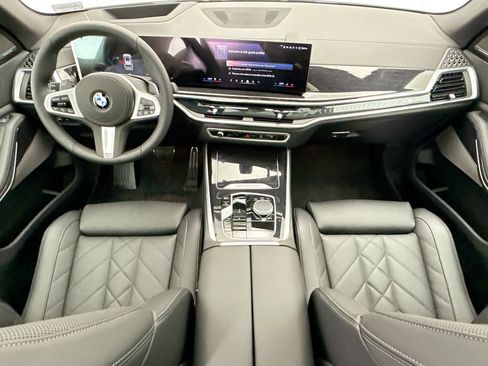 New 2026 BMW X5 sDrive40i w/ M Sport Package RWD image 13