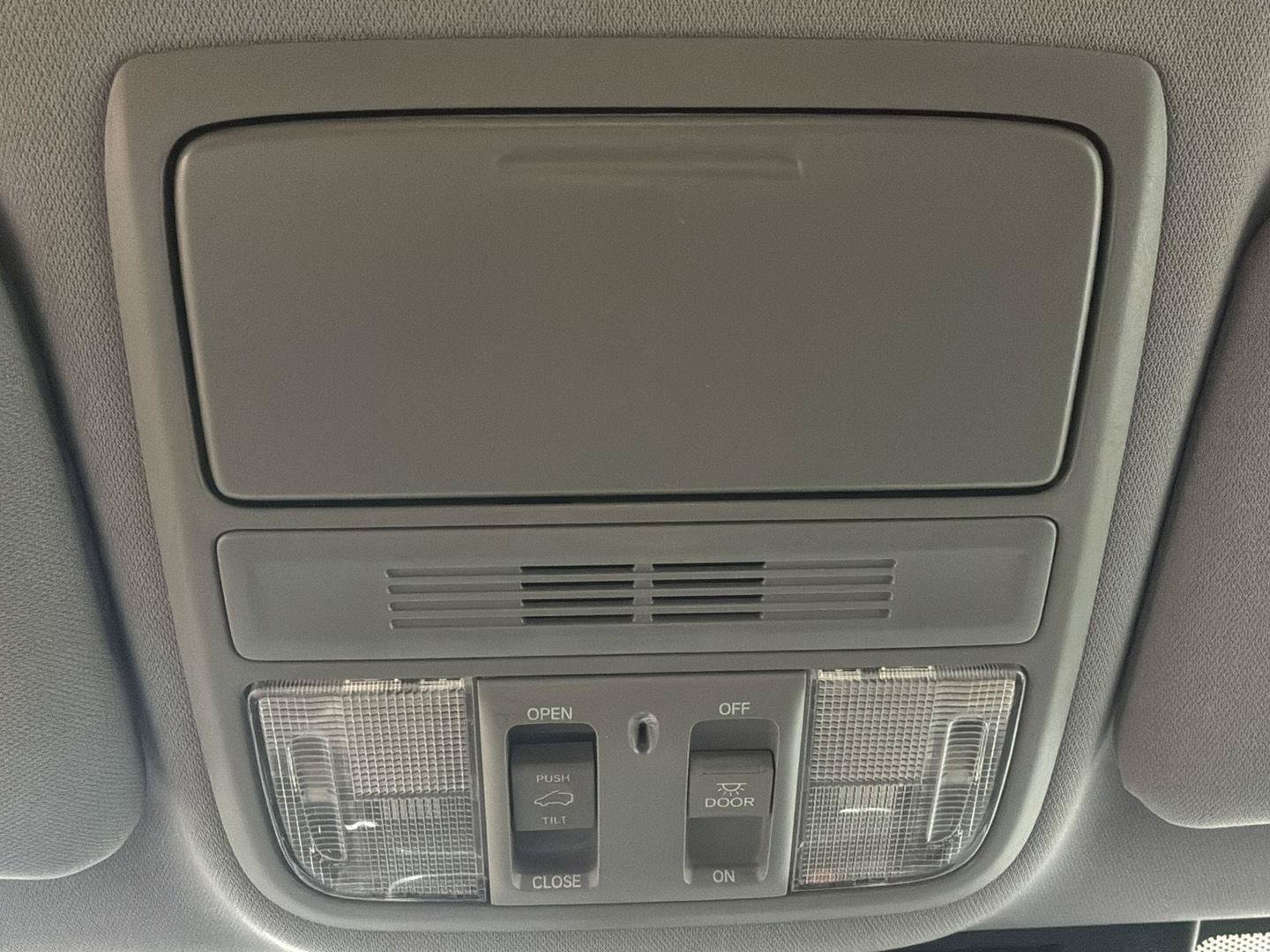 Used 2018 Honda CR-V EX image 31