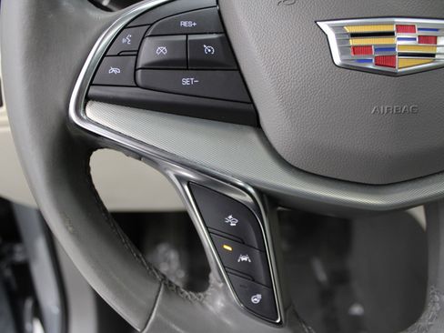 Used 2023 Cadillac XT5 Premium Luxury image 21