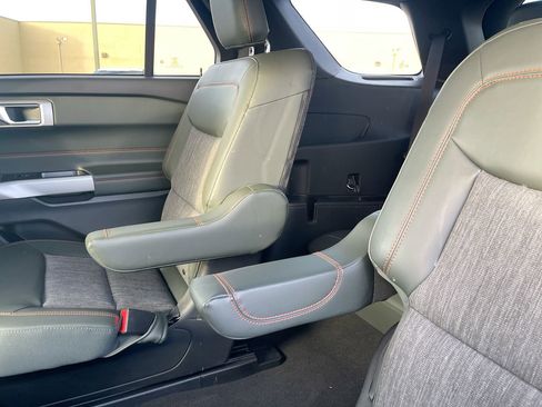 Used 2022 Ford Explorer Timberline image 27