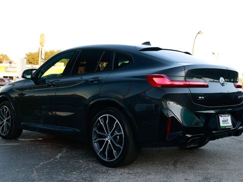 Used 2022 BMW X4 M40i w/ Premium Package image 8