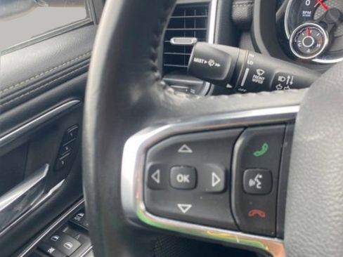 Used 2024 RAM 1500 Laramie image 19