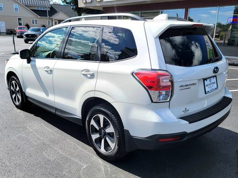 Used 2018 Subaru Forester 2.5i Premium AWD/4WD image 7