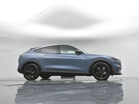 Used 2024 Ford Mustang Mach-E Select w/ Comfort Package Lite AWD/4WD image 53