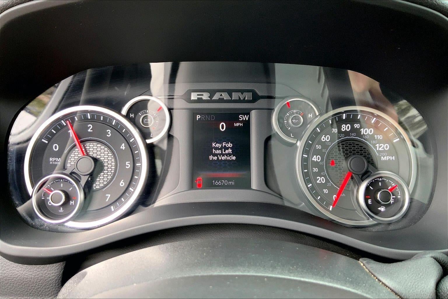 Used 2026 RAM 2500 Big Horn AWD/4WD image 20