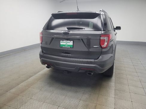 Used 2019 Ford Explorer XLT w/ Equipment Group 202A AWD/4WD image 7