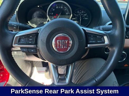 Used 2017 FIAT 124 Spider Lusso RWD image 16