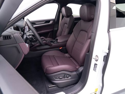 New 2026 Porsche Cayenne Coupe image 5