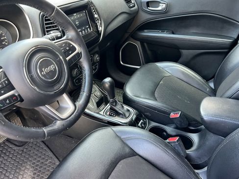 Used 2021 Jeep Compass Latitude AWD/4WD image 14