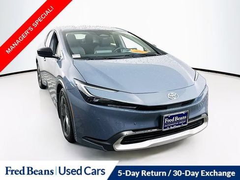 Used 2023 Toyota Prius Prime FWD image 1