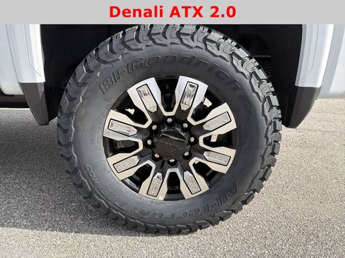 New 2026 GMC Sierra 2500 Denali w/ Denali Reserve Package image 28
