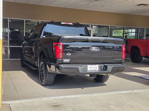 Used 2024 Ford F150 XLT w/ XLT Black Appearance Package RWD image 5