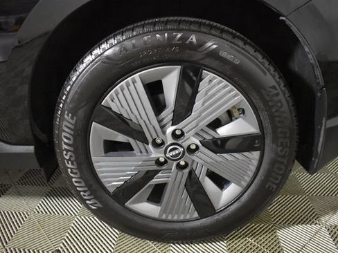 Certified 2025 Nissan Murano SL AWD/4WD image 48