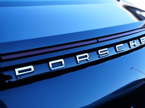 Used 2020 Porsche Panamera 4 image 10