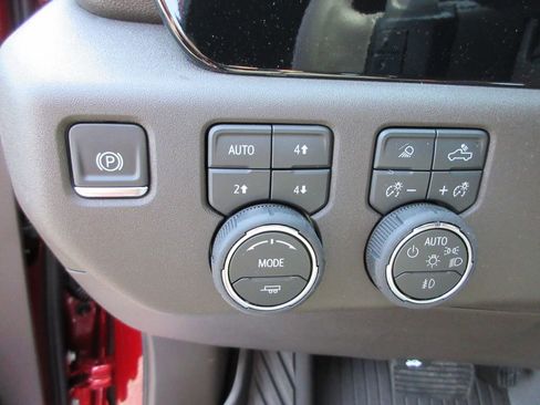 New 2026 Chevrolet Silverado 1500 LTZ w/ LTZ Premium Package image 27