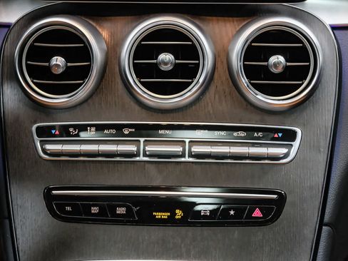 Certified 2022 Mercedes-Benz GLC 300 4MATIC image 18