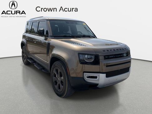 Used 2024 Land Rover Defender 110 S AWD/4WD image 10