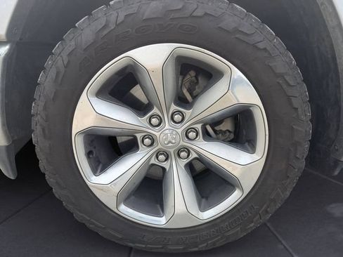 Used 2019 RAM 1500 Limited AWD/4WD image 14
