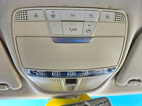 Used 2020 Mercedes-Benz C 300 Sedan image 36