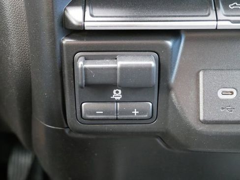 Used 2021 Chevrolet Silverado 2500 W/T w/ WT Convenience Package image 18