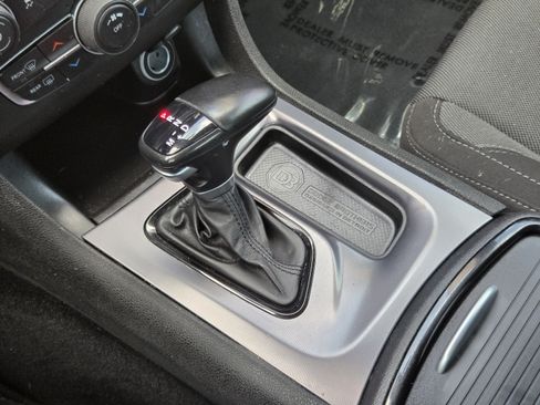 Used 2020 Dodge Charger SXT w/ Blacktop Package RWD image 16
