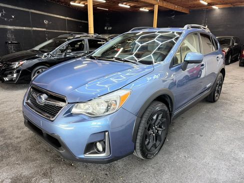 Used 2016 Subaru Crosstrek 2.0i Premium AWD/4WD image 4