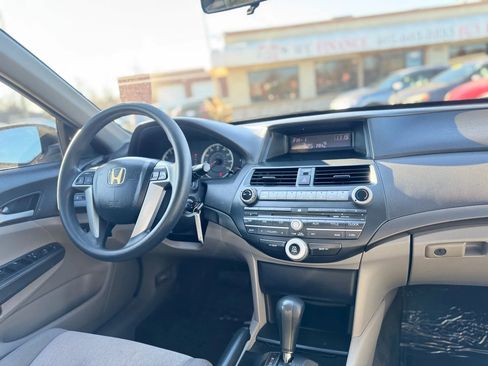 Used 2010 Honda Accord LX image 24