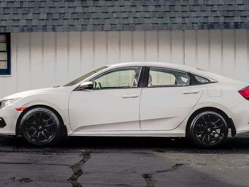 Used 2018 Honda Civic LX image 16