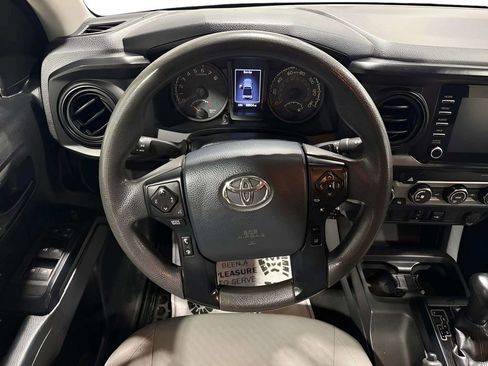 Used 2020 Toyota Tacoma SR5 AWD/4WD image 22