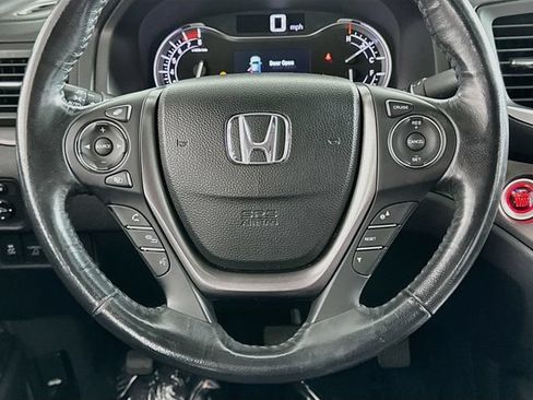 Used 2019 Honda Ridgeline RTL-T image 14