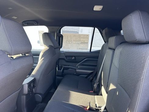 New 2026 Toyota 4Runner SR5 image 12