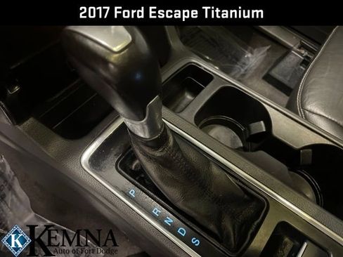 Used 2017 Ford Escape Titanium image 24