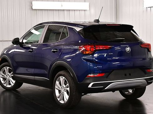 Used 2023 Buick Encore GX Preferred w/ Cold Weather Comfort Package AWD/4WD image 5