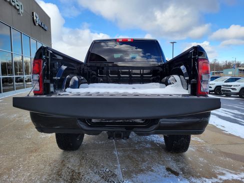 Used 2023 RAM 2500 Big Horn w/ Night Edition image 21