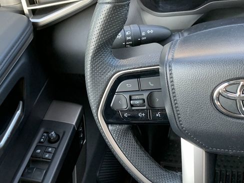 Used 2024 Toyota Tundra Limited image 13