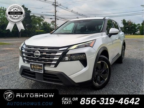 Used 2024 Nissan Rogue SV FWD image 1