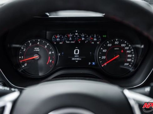 Used 2020 Chevrolet Camaro ZL1 image 9