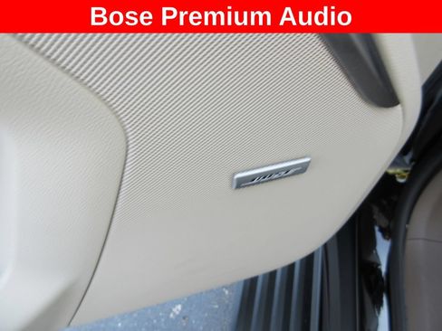 Certified 2021 GMC Yukon Denali w/ Denali Ultimate Package AWD/4WD image 25