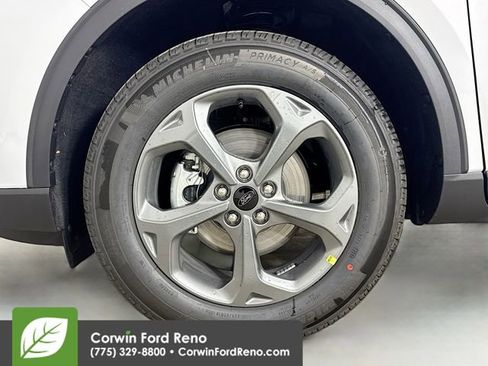 New 2026 Ford Escape ST-Line w/ Tech Pack #1 AWD/4WD image 32