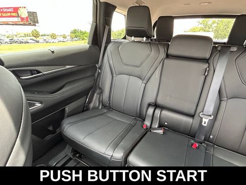 Used 2026 INFINITI QX60 Luxe w/ Cargo Package AWD/4WD image 12