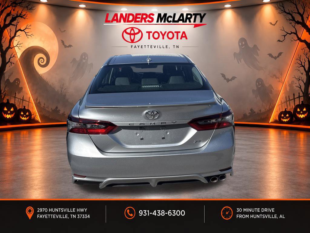 Used 2024 Toyota Camry SE w/ Convenience Package FWD image 5